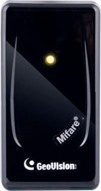 GeoVision 13.56 MHz Wiegand és RS-485 olvasó, belépőkártyák olvasására, 8cm magas, IP56