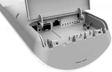MikroTik RouterBOARD mANTBox 15s kültéri AP Level 4