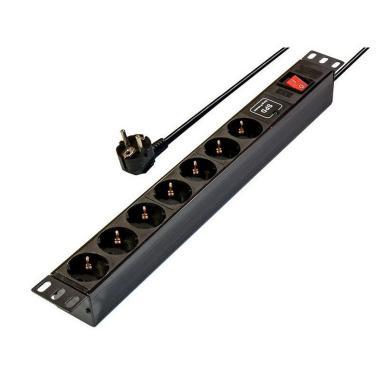Rack 230 V-os elosztó 19 coll-os, 7 aljzattal, kapcsolóval,túlfeszültségvédett, 5m-es kábellel